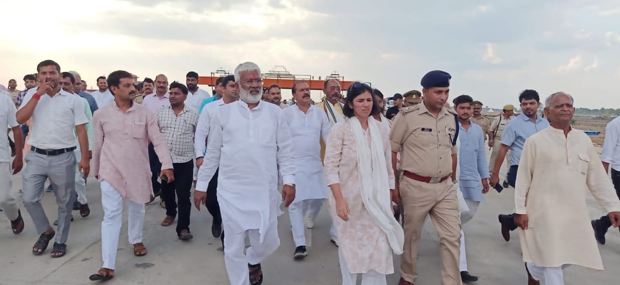 Yogi will reach today to review the preparations