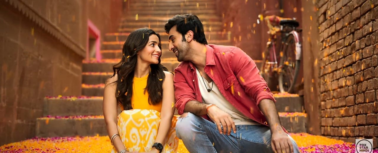 Ranbir Kapoor Alia Bhatt Film Brahmastra song Kesariya will release on 17 july