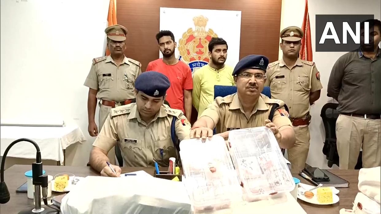 Moradabad Fake telephone exchange operator arrested, cheating the government by converting international calls into local