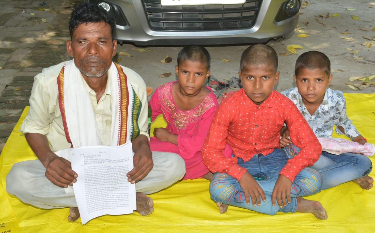hardoi news, Wife kidnapped in broad daylight, police is not taking action