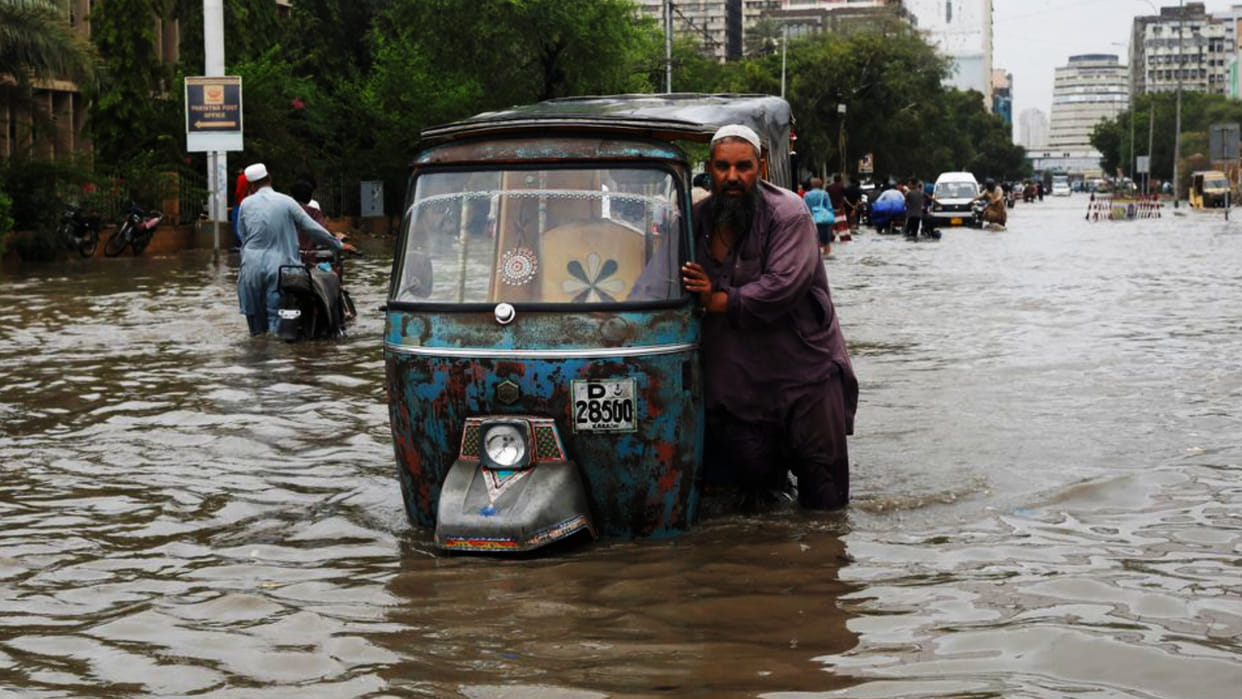 68 killed as torrential rain batters Pakistan's Sindh and Balochistan provinces