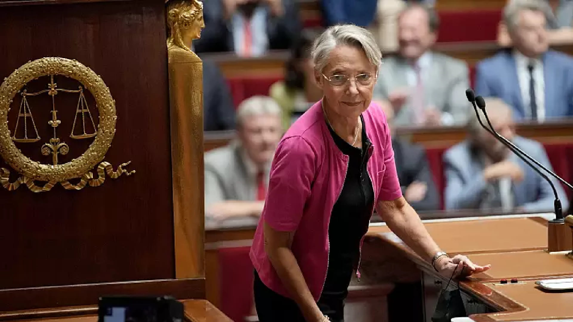 France Prime Minister Élisabeth Borne survives no-confidence motion in parliament Latest News Update