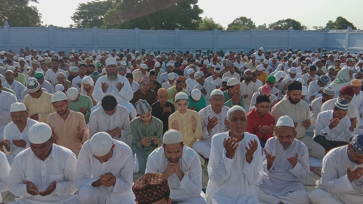 Auraiya: Prayers sought for peace and tranquility in the country on Bakrid
