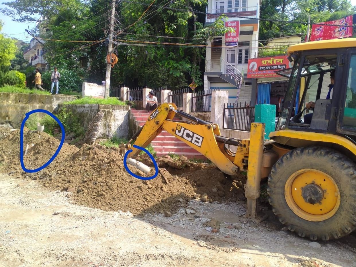 plastic pipe in sebage line