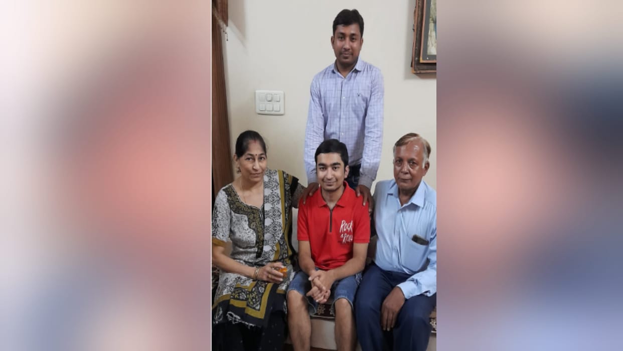 Soumitra Garg of Meerut tops in JEE Main exam in Uttar Pradesh