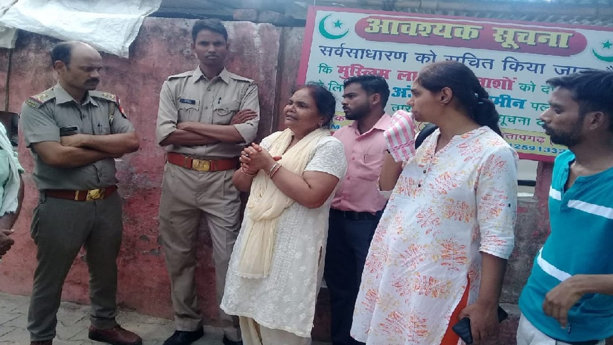 brutal murder of Lucknow's Olacab driver, countless attacks on the body with knives