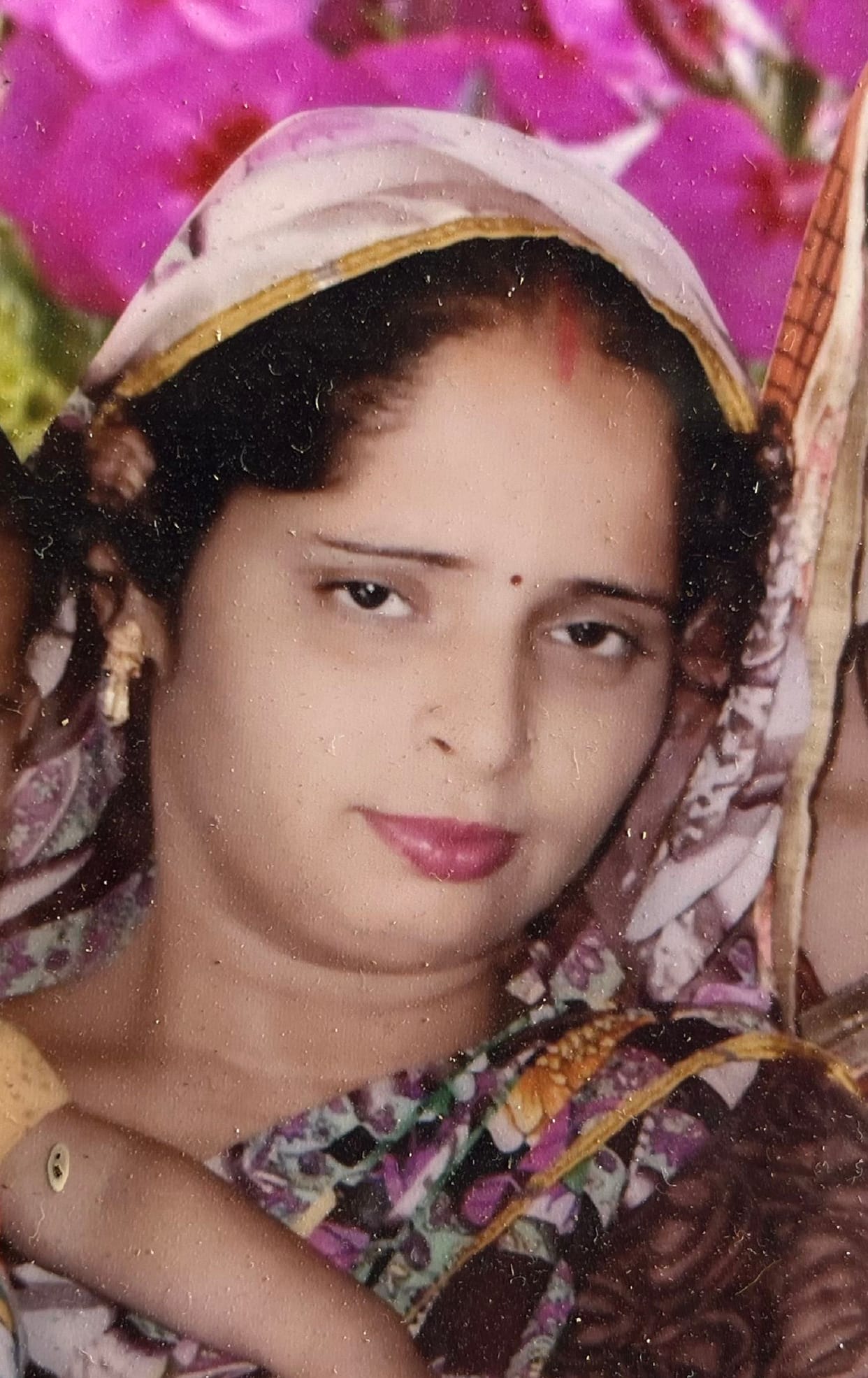 Father-daughter killed by firing in enmity, 11 injured