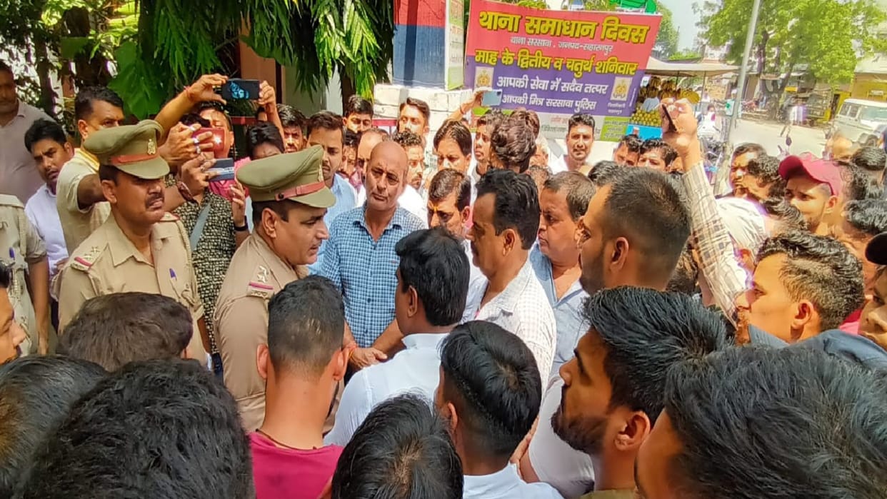 The accussed efforts are being made to spoil the environment by throwing meat in the areas of Saharanpur