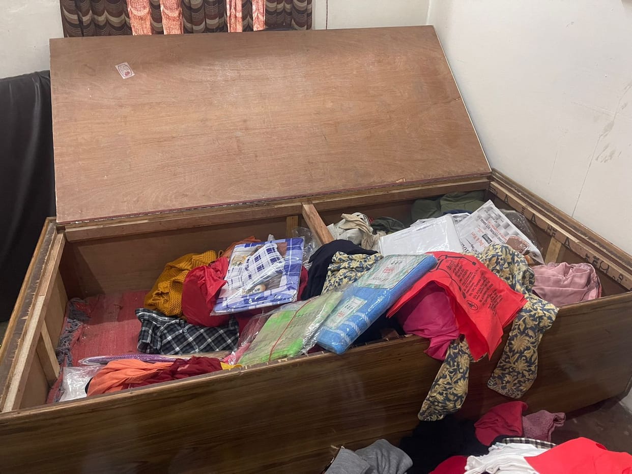 Gold ornaments and cash stolen from ward sister's room