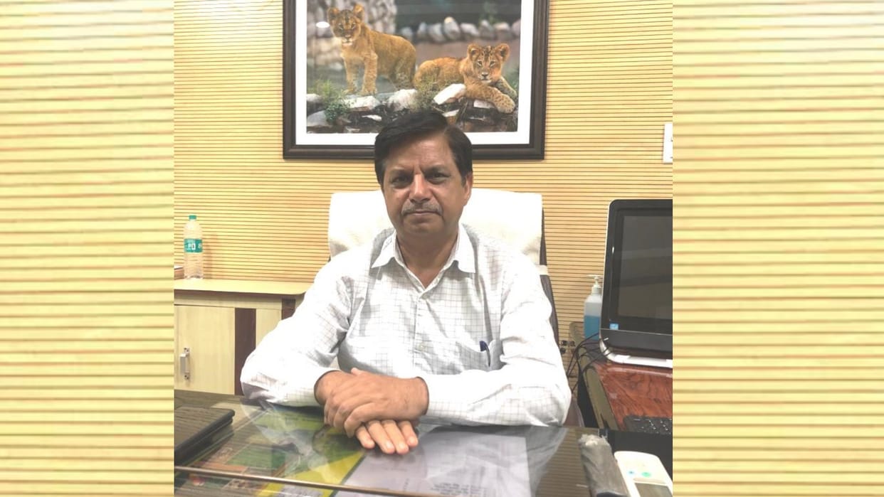 Vishnu Kant Mishra becomes the director of Lucknow zoo.