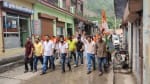 सतौन में महंगाई के खिलाफ प्रदर्शन करते युकां कार्यकर्ता। संवाद