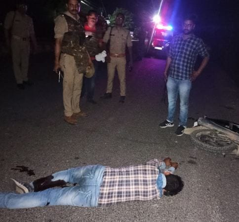 The accused of robbery got shot in the encounter, admitted to MBS