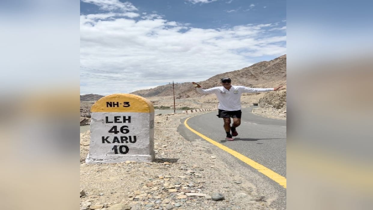Doctor Mahendra of Nashik reached Manali to Leh in 177 hours 18 minutes