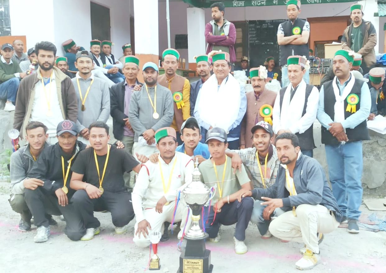 crazy boys win cricket turnament
