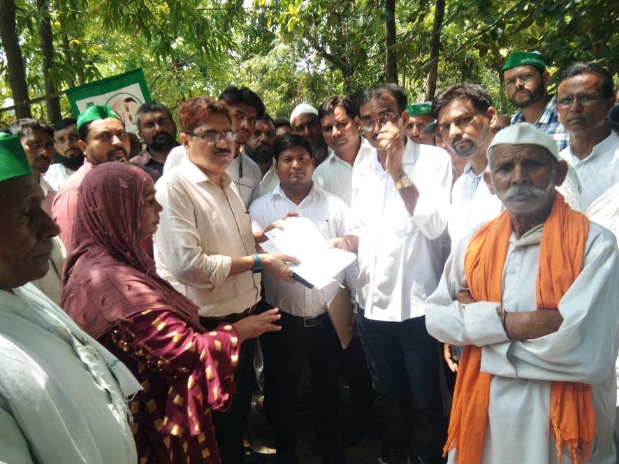 Farmers protested on Tehsil