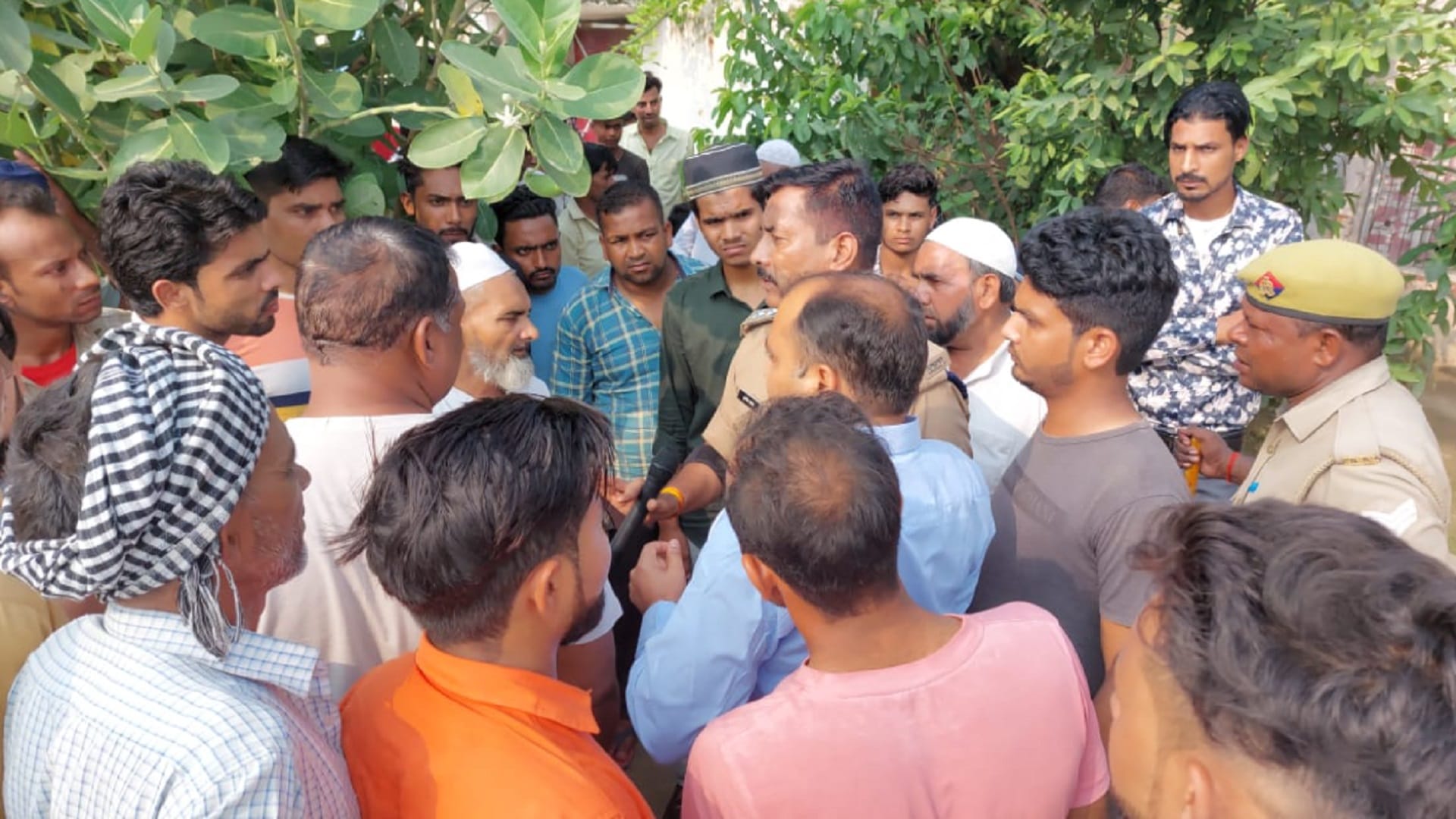 The villagers had beaten up two injured youth after the death of a man in road accident in Saharanpur