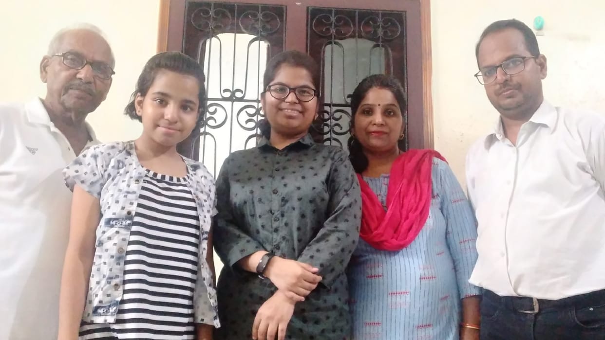 CBSE 12th Result 2022 Pragati Agarwal tops in Gorakhpur