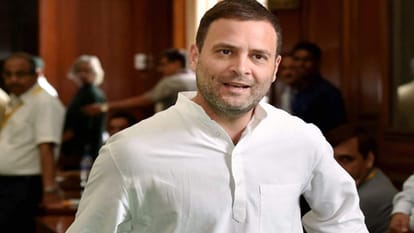 Smriti Irani sent legal notice to Pawan Khera Jairam Ramesh Netta DSouza Congress over remarks on her daughte