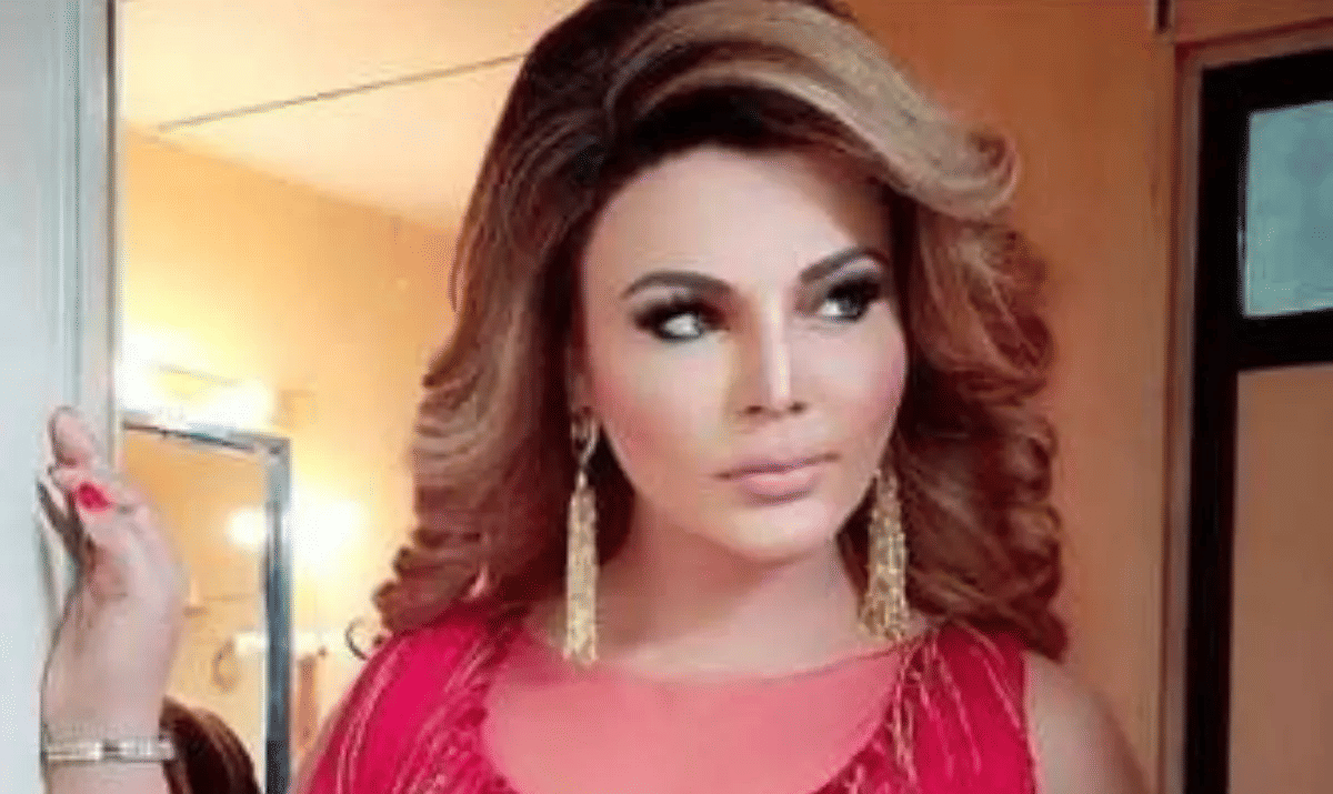 Rakhi Sawant trolled for Sweeping on road see viral Video here