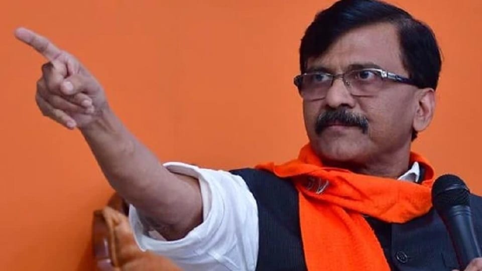Maharashra: Sanjay Raut's wife is richer than him, from arms to land, know how much wealth they both have?