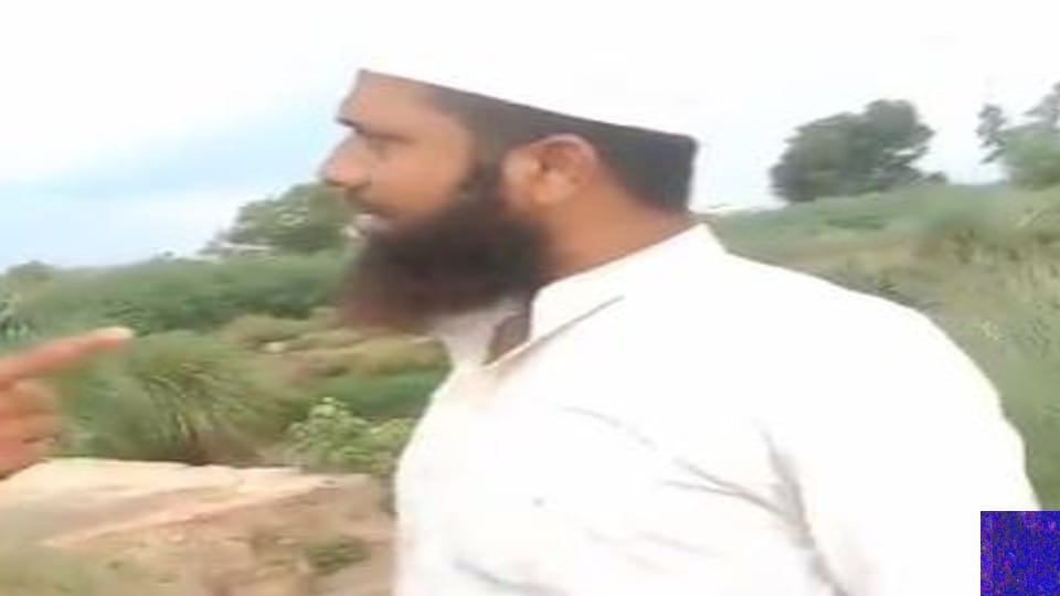 Bharat Mata Ki Jai Slogans forcibly made Muslim man in Mathura