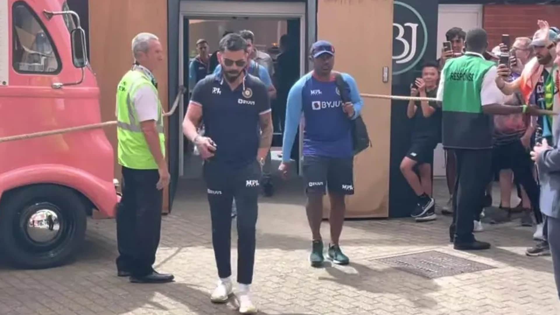 IND vs ENG Virat Kohli did not play in first ODI due to injury seen in London with wife Anushka Sharma and daughter Vamika