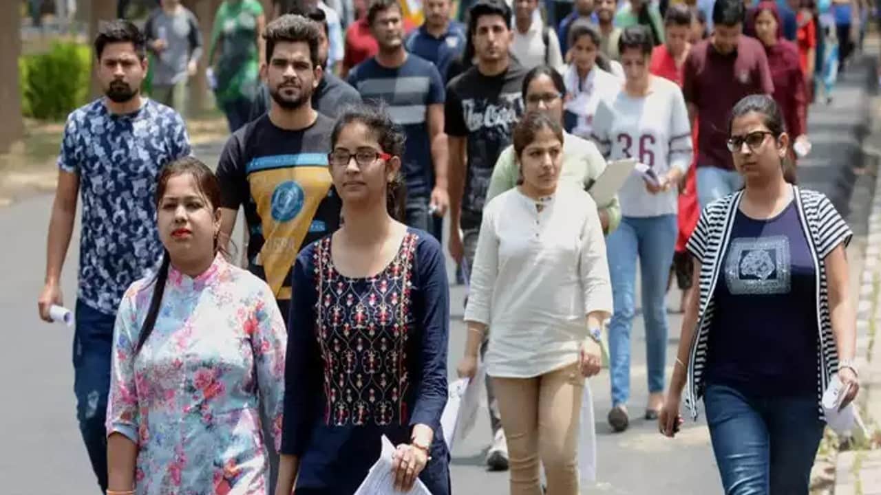 NEET 2022 Exam 10.64 Lakh Girls Out of 18.72 Lakhs Medical Aspirants Check NEET UG Result Dates Here
