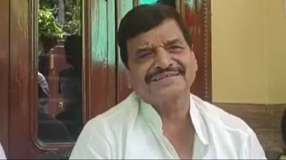 सिलेंडर के दाम बढ़े व बिजली की दरों में बढ़ोतरी का प्रस्ताव मंजूर, शिवपाल बोले- आम आदमी का जीवन दुश्वार... शिवपाल सिंह यादव।