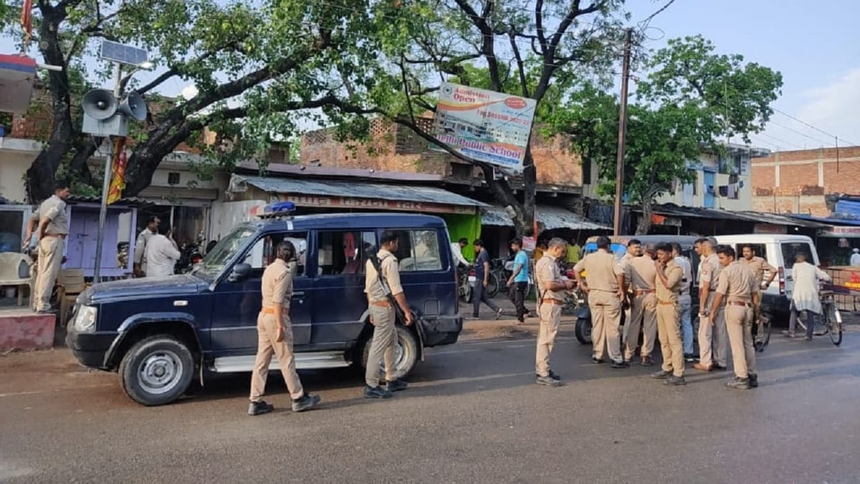 Two accused of Irani gang absconding from police custody in Lucknow Trauma Center