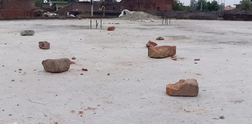 Stones pelted among elders over children's altercation, three injured