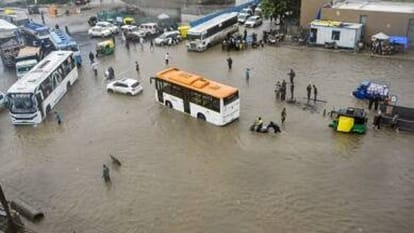 Weather Forecast Live Updates: Monsoon Rain Mumbai, Jammu Kashmir, Uttarakhand, Himachal, Gujarat Flood IMD Rainfall Alert 13 July 2022