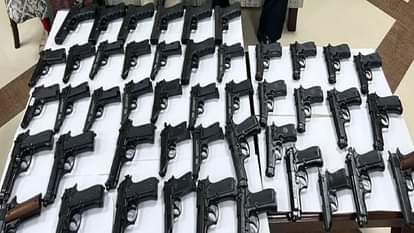 Indian couple arrived from Vietnam nabbed with 45 guns worth over Rs 22 lakh