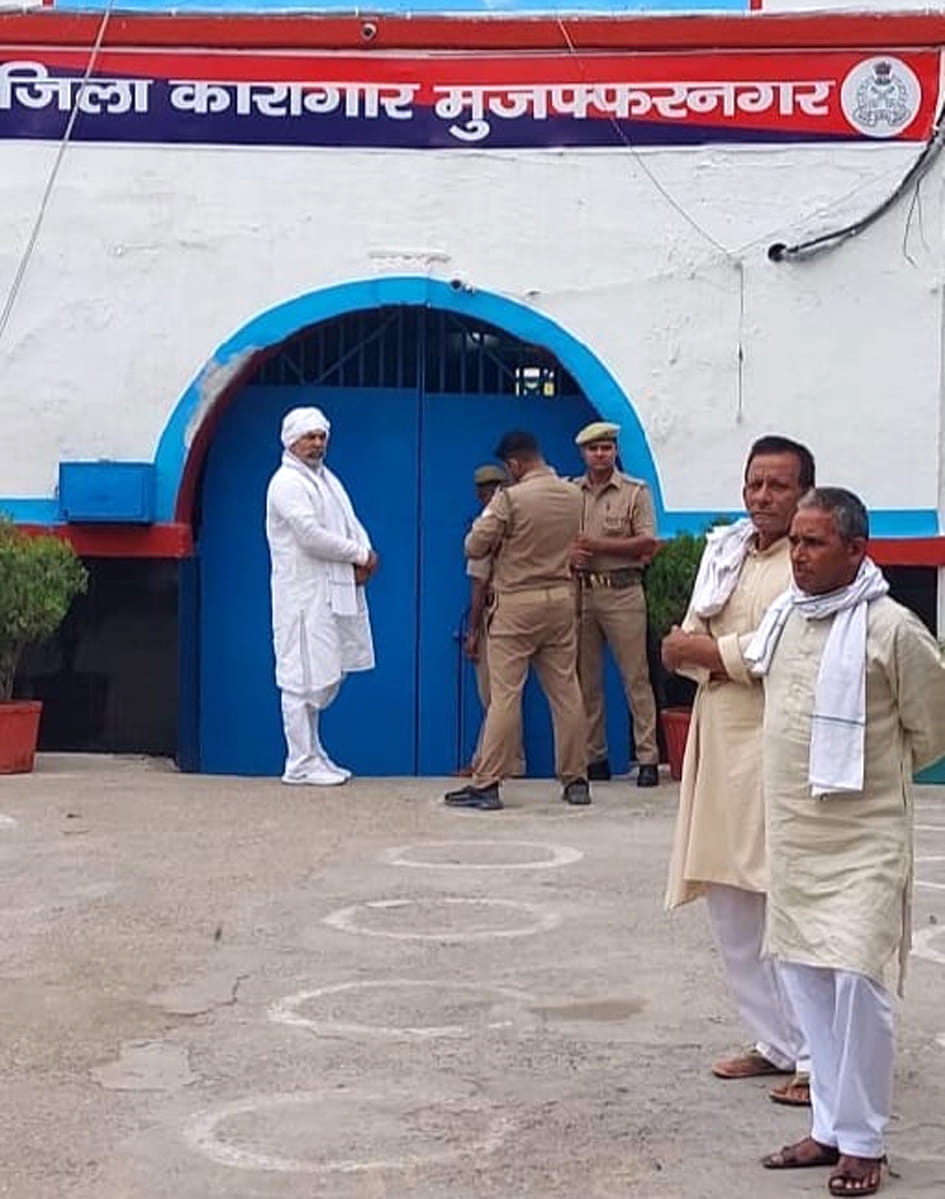 Rakesh Tikait met both the parties, talks on the agreement