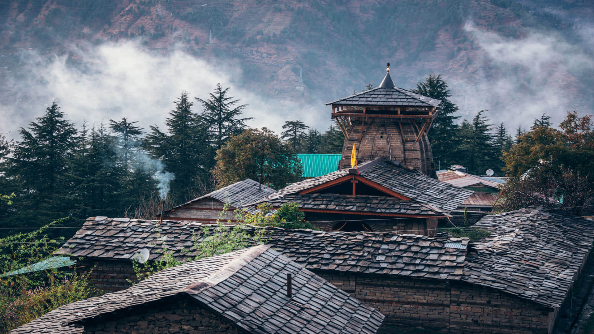 Himachal Pradesh Lord Shiva Temple Where Couples Fleeing Home get Shelter Know All Details in Hindi