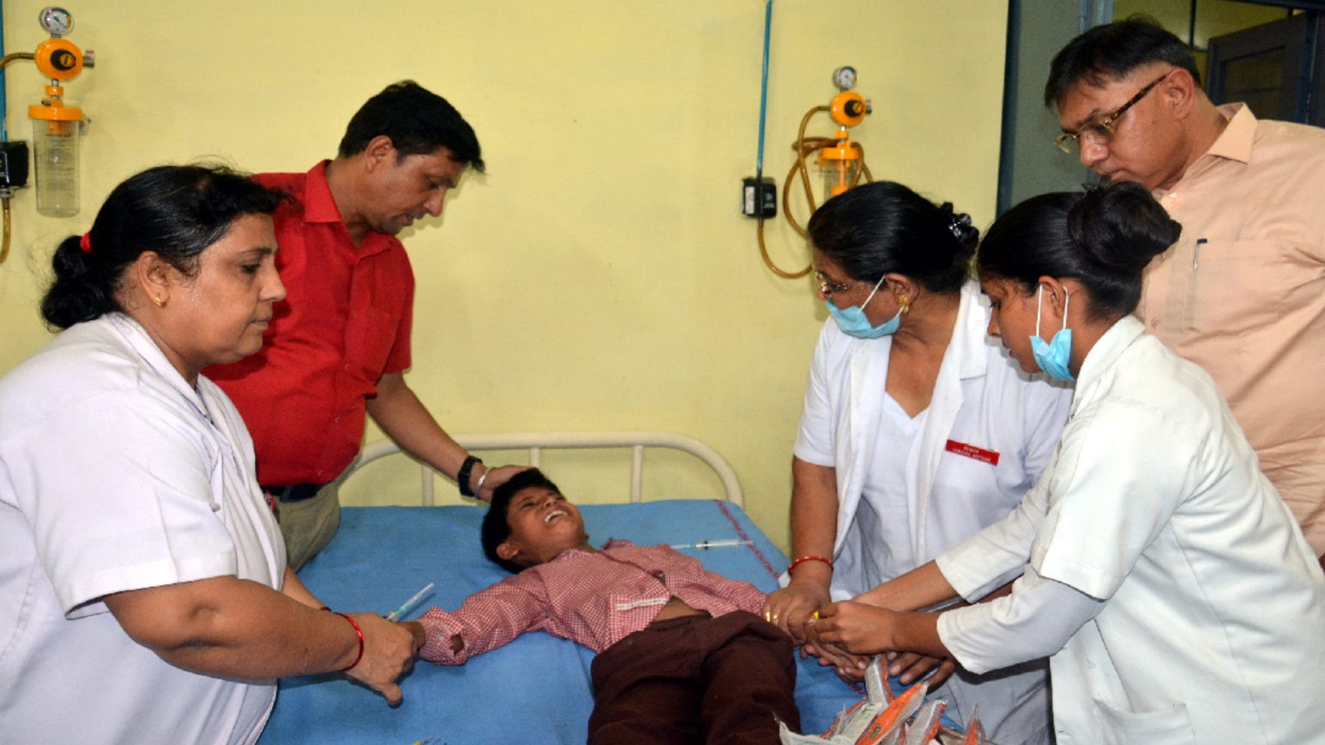 School Childrens health deteriorated after eating mid day meal in Muzaffarnagar see photos