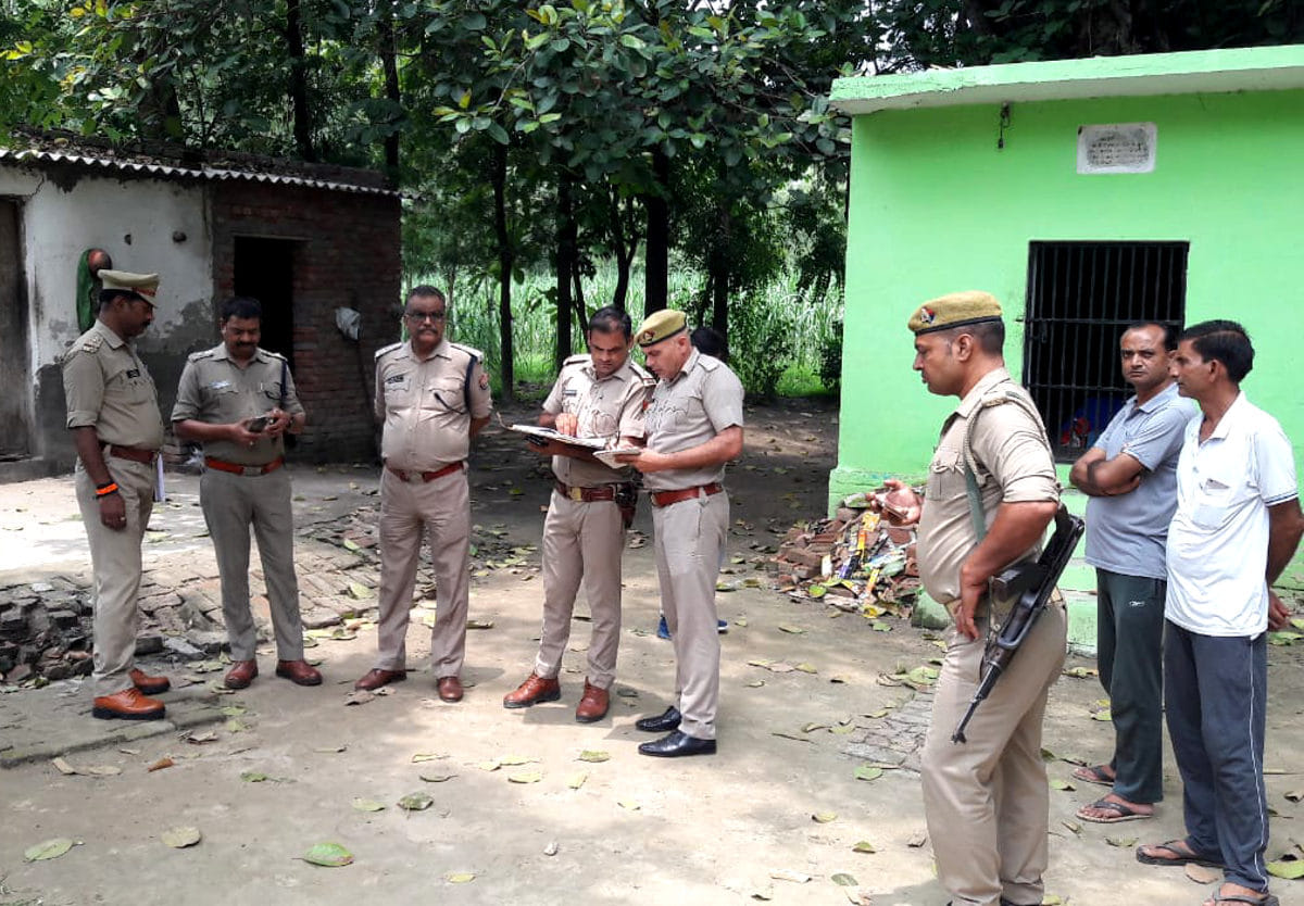 Elderly servant strangled to death, sensation