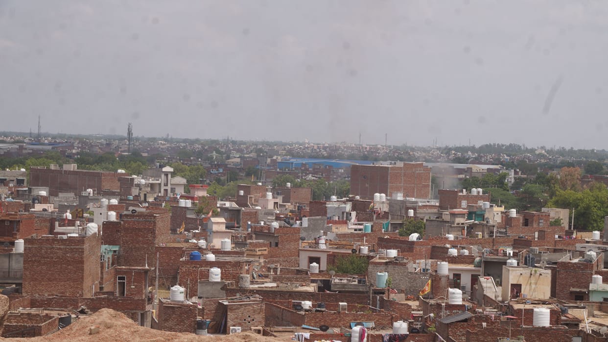 Roads of open development ... Eight villages adjacent to the city are included in the city council border