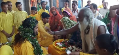 Ganga bath took place on Guru Purnima, devotees came to take blessings of gurus