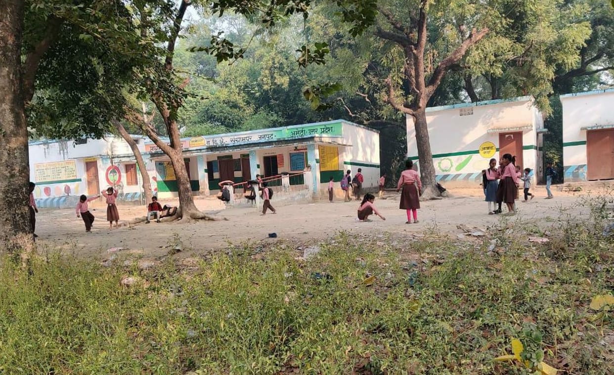 boundary walls will be constructed in 524 schools