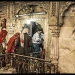 सरकार मंदिर मठों के व्यवस्था को लेकर पूरी तरह असंतुष्ट है। ऐसे में 15 जुलाई के बाद अनुशासनात्मक कार्यवाही भी होना है।