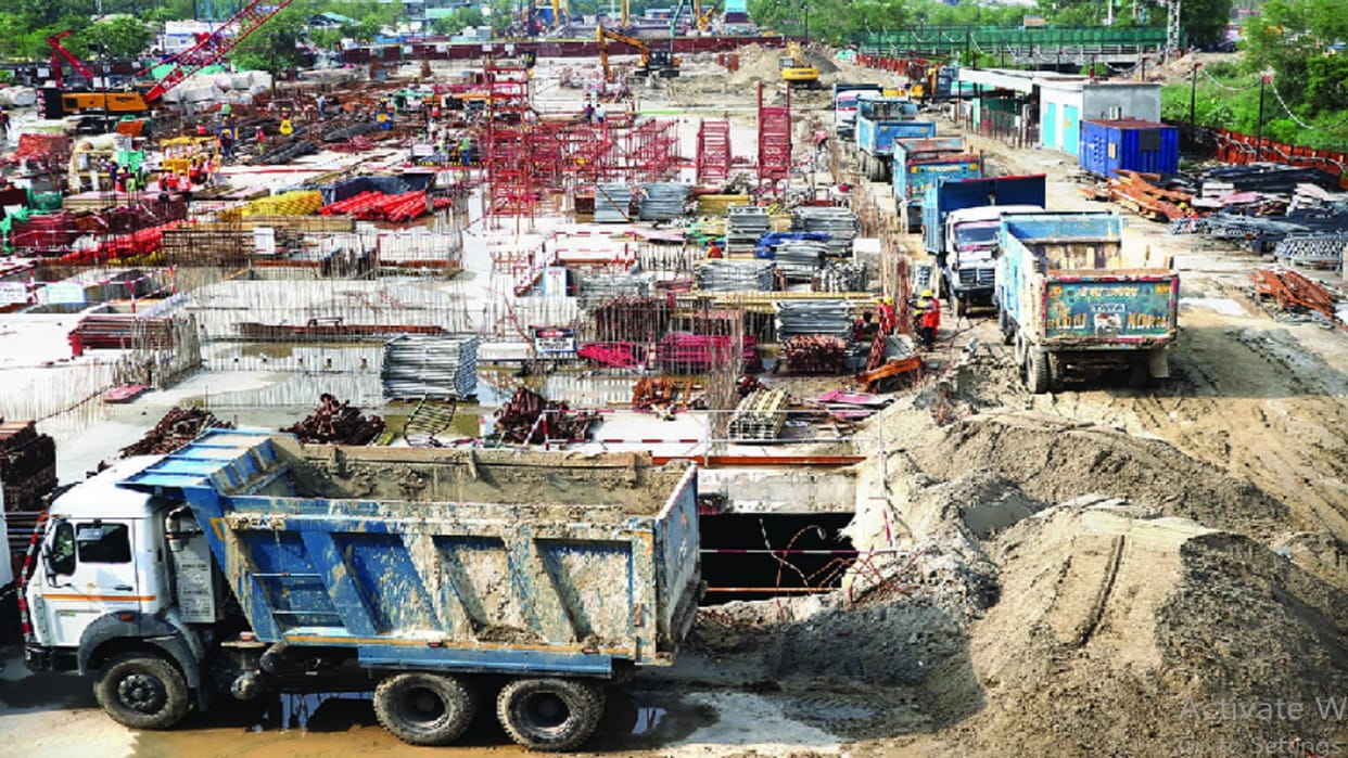 Rapid Rail Station will be connected to Metro in Anand Vihar, Delhi-UP border is turning into a mega transport hub
