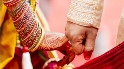 Youth beaten overnight in Rampur, married to girlfriend in morning