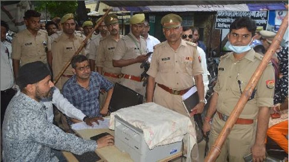 gangster had run away due to the negligence of Policeman big disclosure in police interrogation