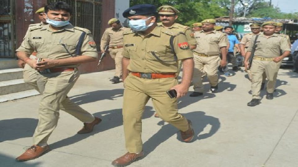 gangster had run away due to the negligence of Policeman big disclosure in police interrogation