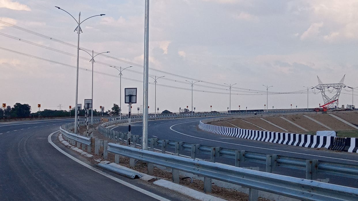 Bundelkhand Expressway connected with Agra-Lucknow Expressway in Etawah
