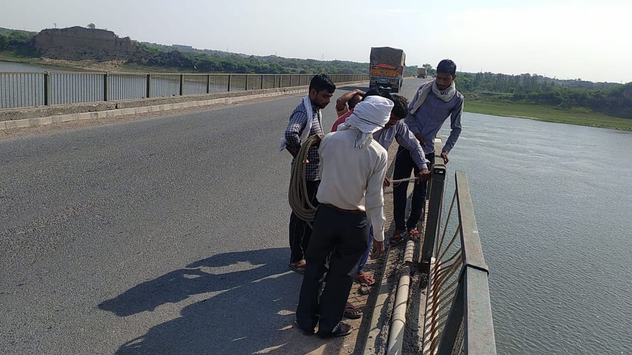 Auraiya, Yamuna's water level reached 102.40 meters