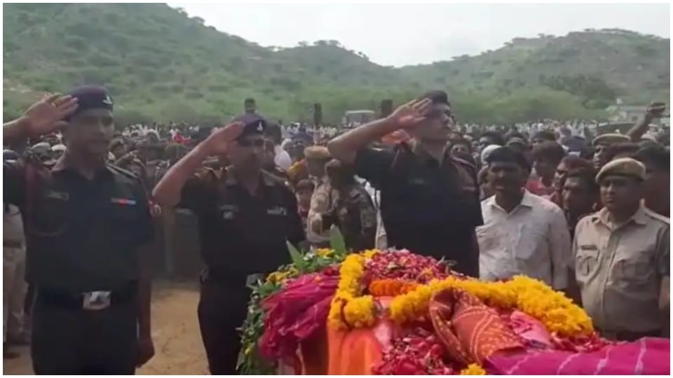 Jawan Of Kishangarh Died In Arunachal Pradesh Masses gathered in last journey of martyr Bhagchand