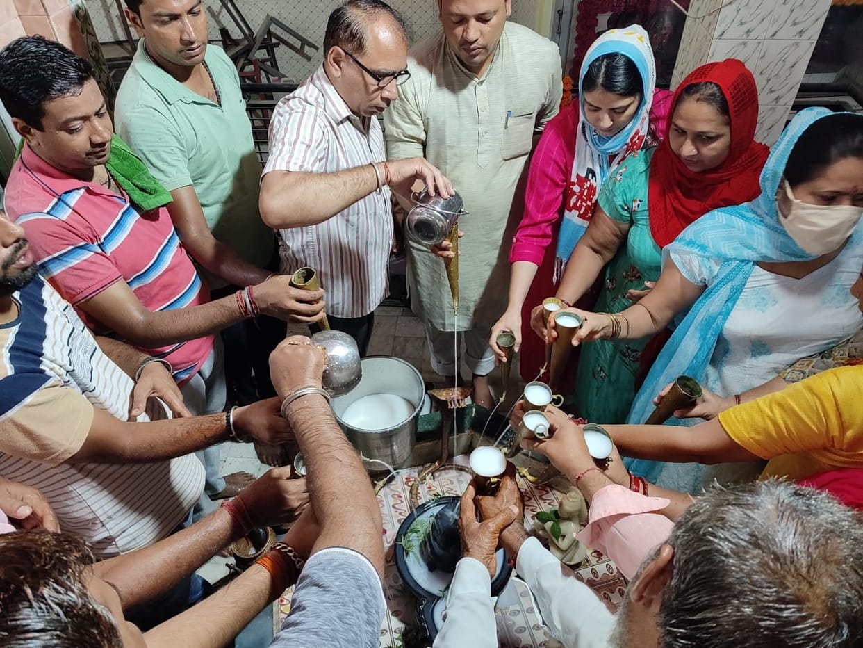 Devotees gathered in the pagodas on the very first day of Sawan