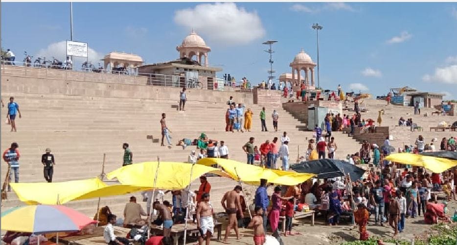 Sawan 2022: kaithi Markandeya Mahadev Temple flaunted  grandeur of Kashi varanasi  gates built in name of great men