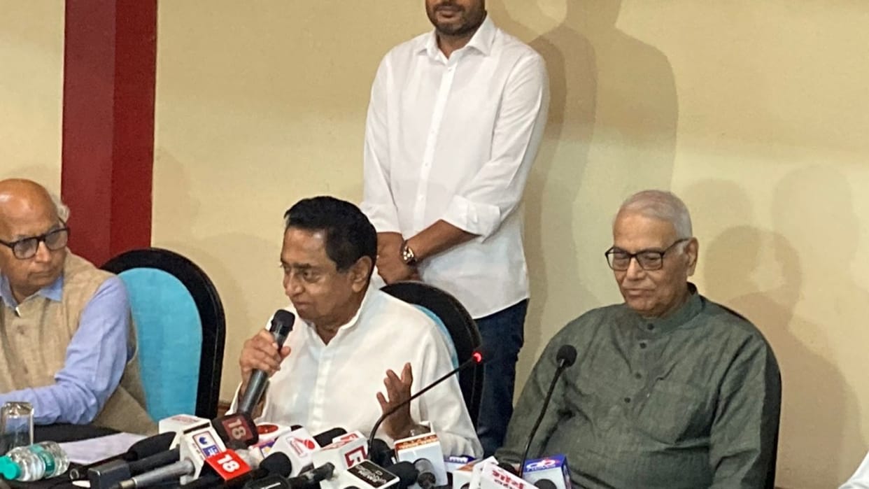 Former CM Kamal Nath's challenge to Union Minister Giriraj Singh, show him the victory next time